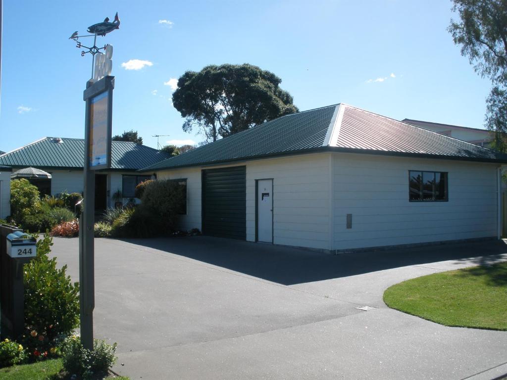 Andrea'S Bed & Breakfast Whitianga Exterior photo