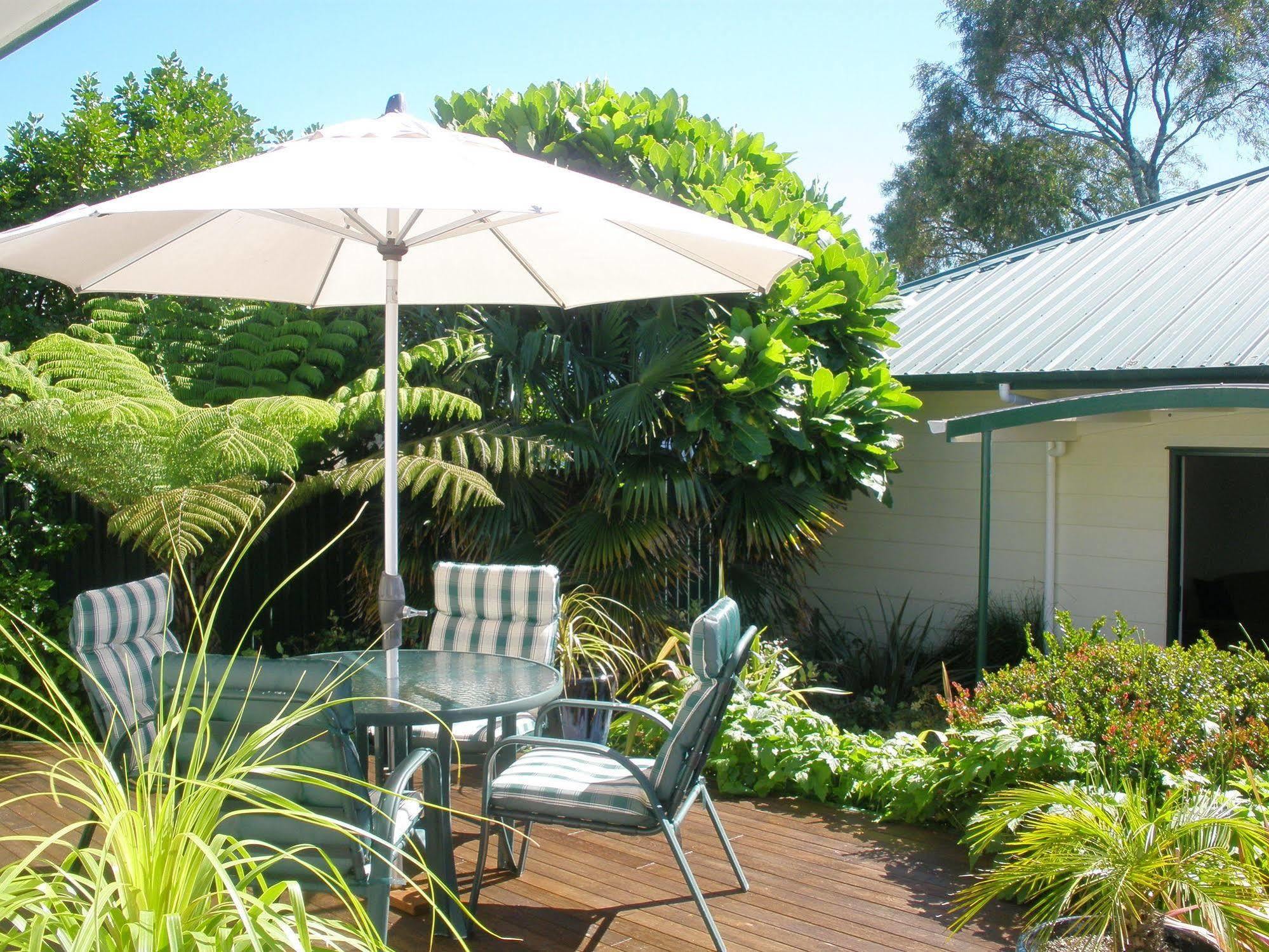 Andrea'S Bed & Breakfast Whitianga Exterior photo