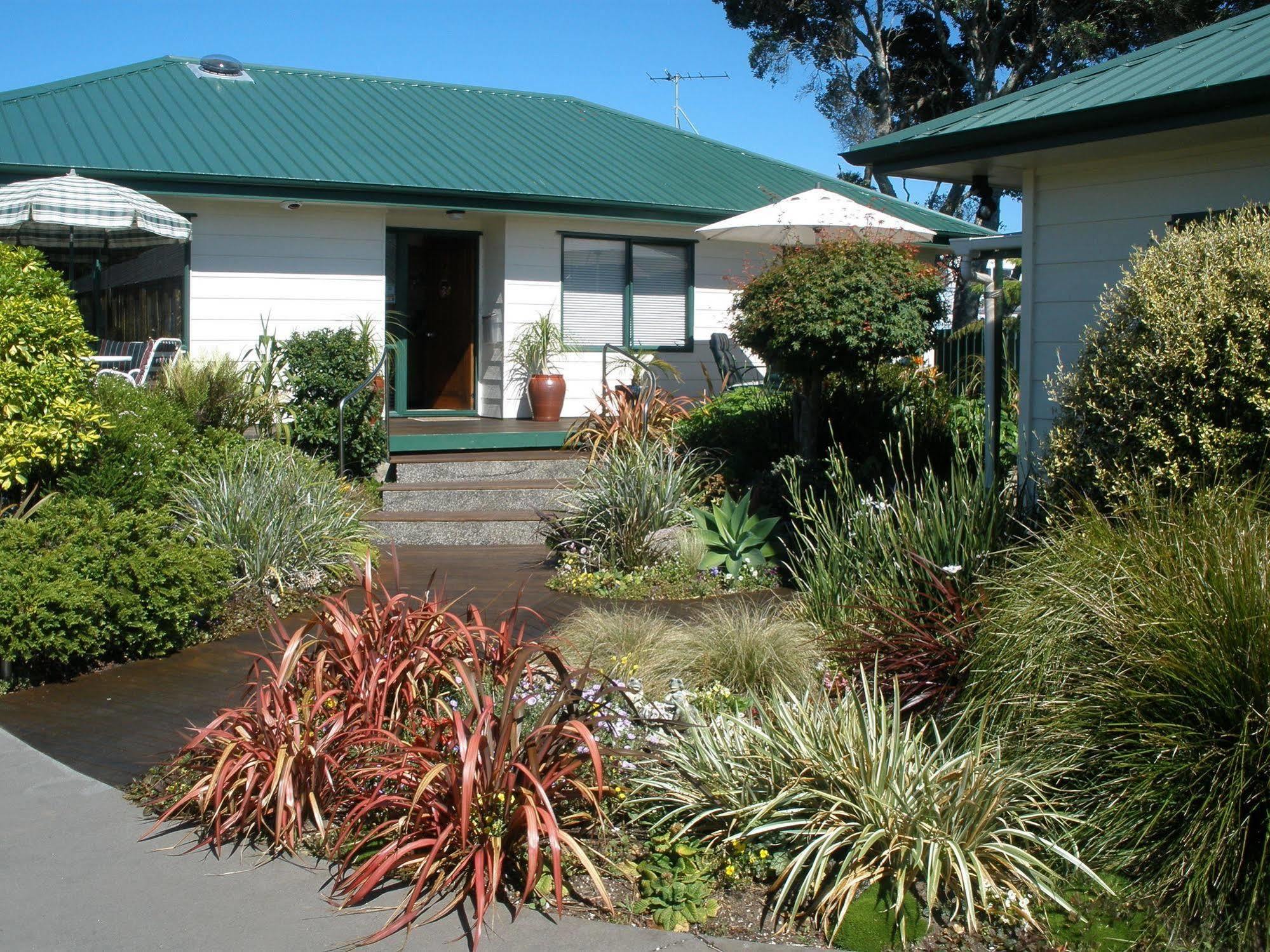 Andrea'S Bed & Breakfast Whitianga Exterior photo