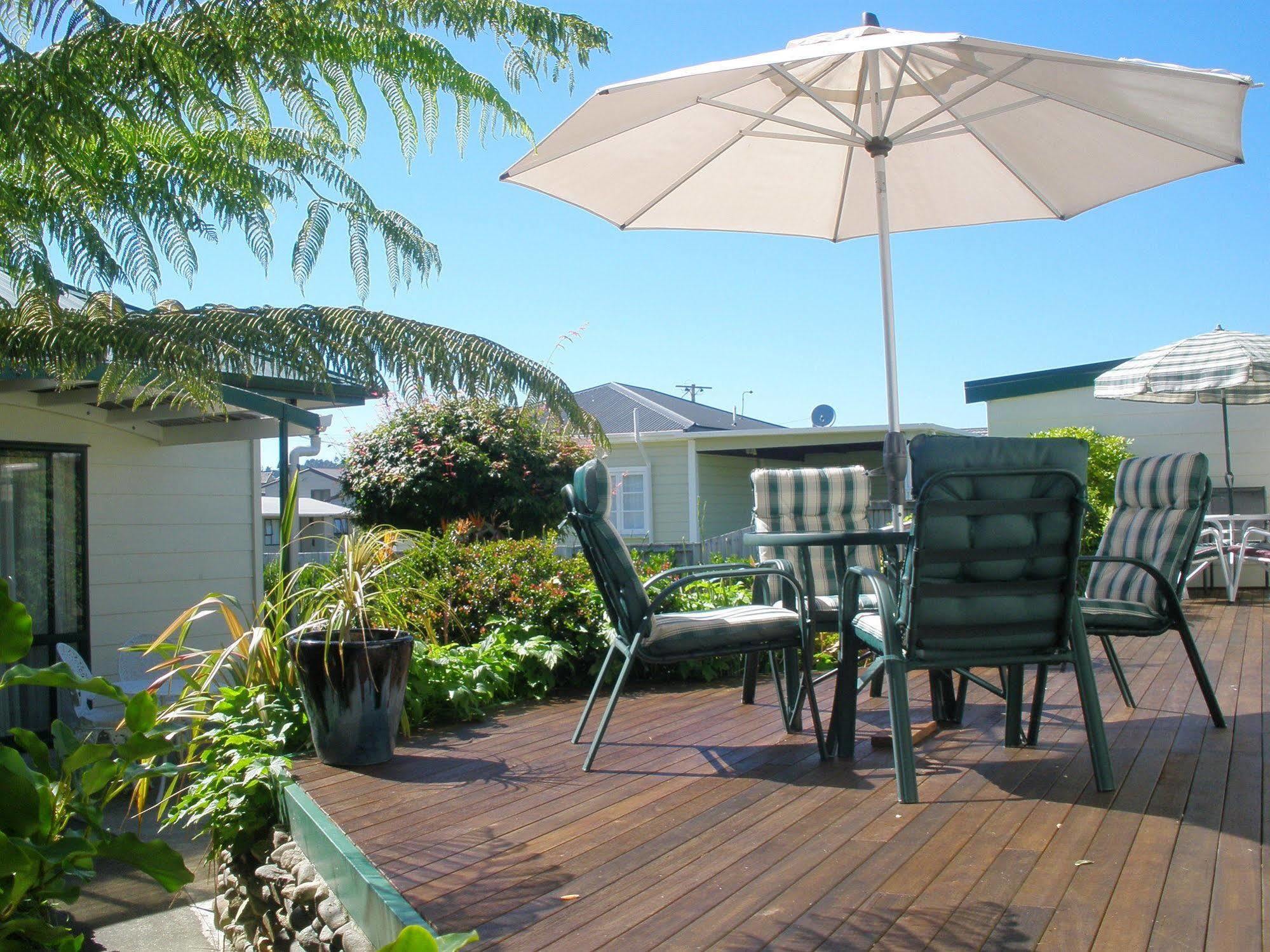 Andrea'S Bed & Breakfast Whitianga Exterior photo