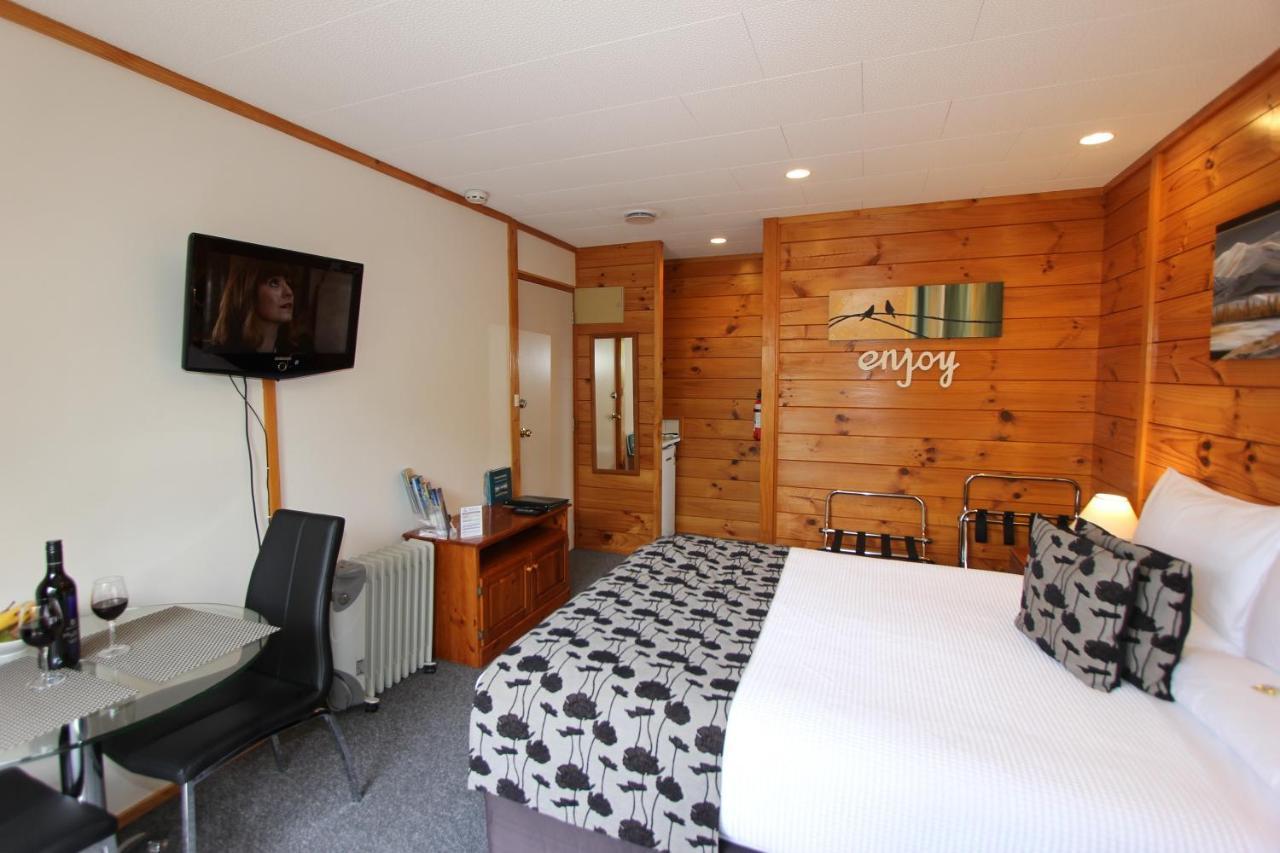 Andrea'S Bed & Breakfast Whitianga Exterior photo